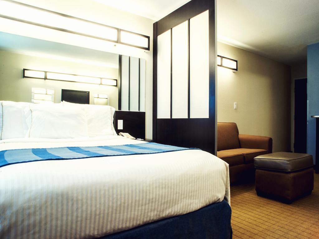 Three Rivers Inn & Suites Port Arthur Room photo